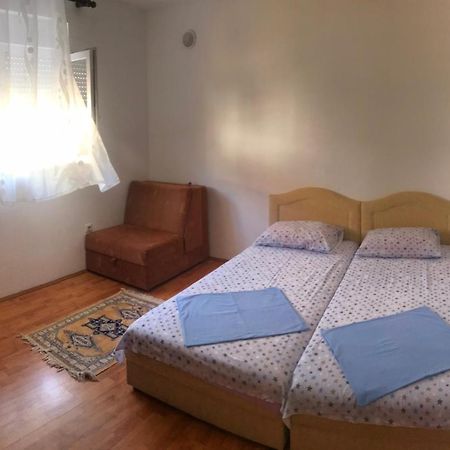 Apartmani Palma Sutomore Exteriör bild